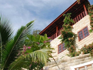 Serenity Residence - House